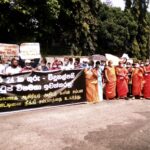 Badulla district Principals’ & Teachers protest demanding the interim allowance Nearly 2000 Principals and teachers in Badulla district jointly protested opposite the Uva Provincial Council premises by demanding the interim allowance which promised by the S.L.P.P. manifesto.